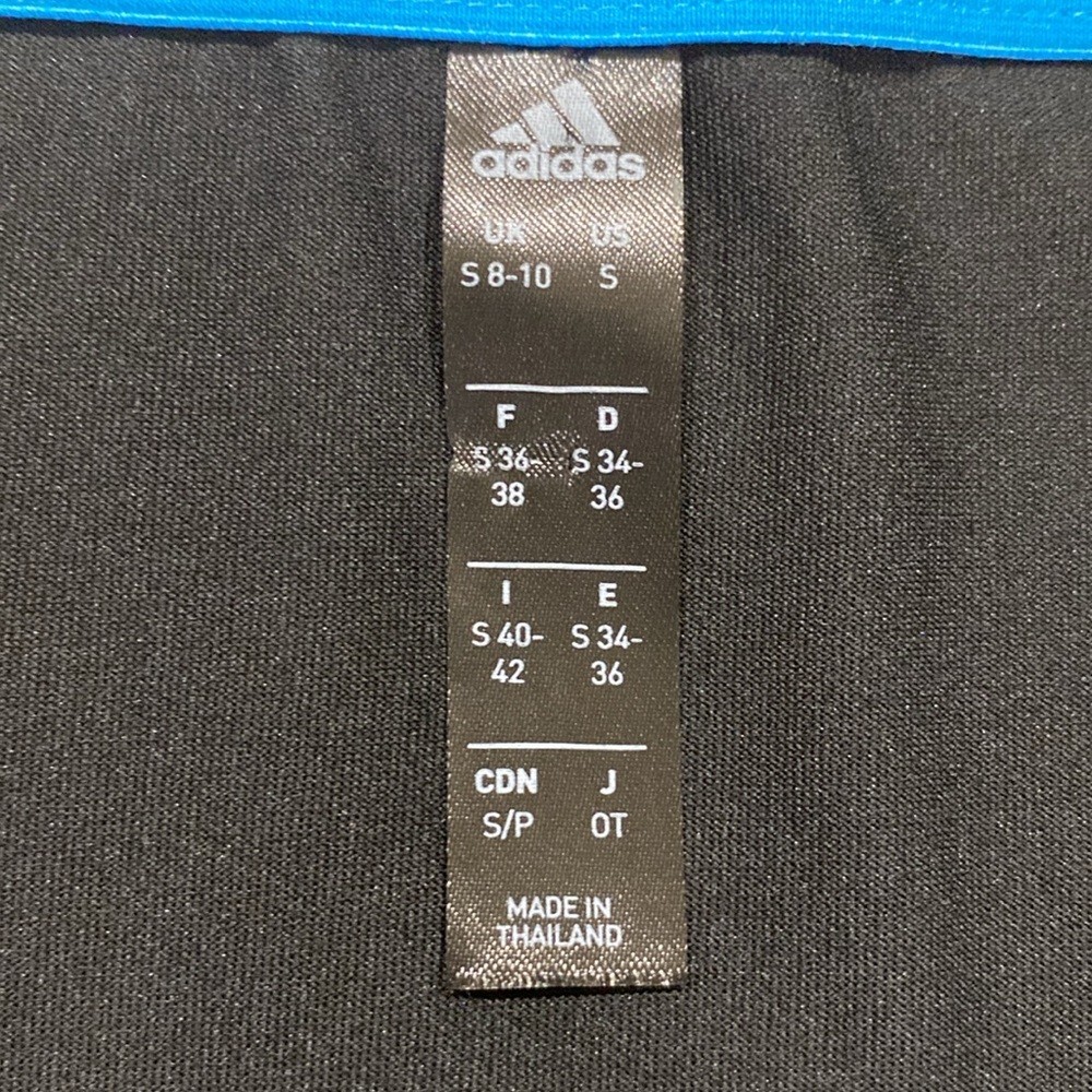Adidas Top - Picture 7 of 8